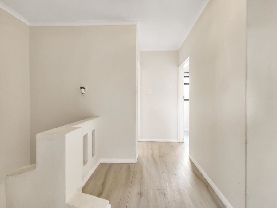 3 Bedroom Property for Sale in Tokai Western Cape